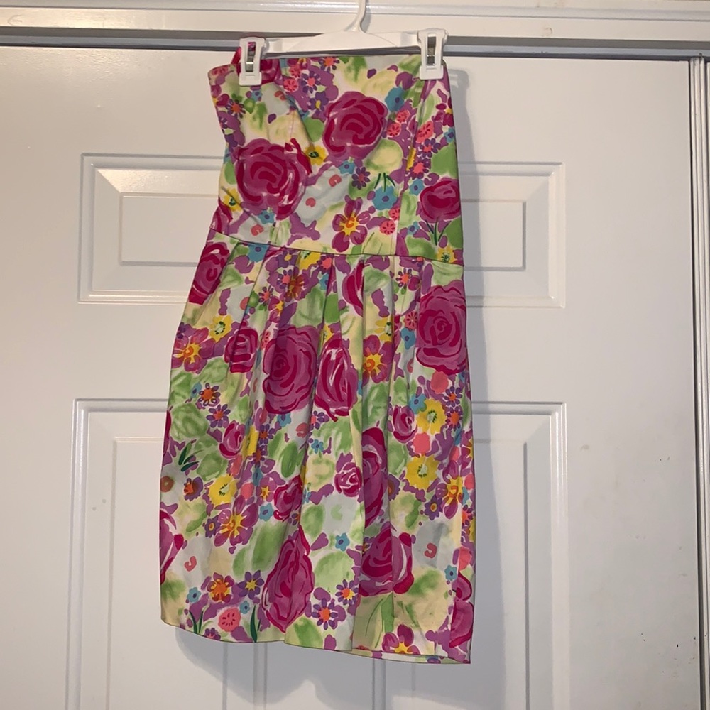 Women’s dress